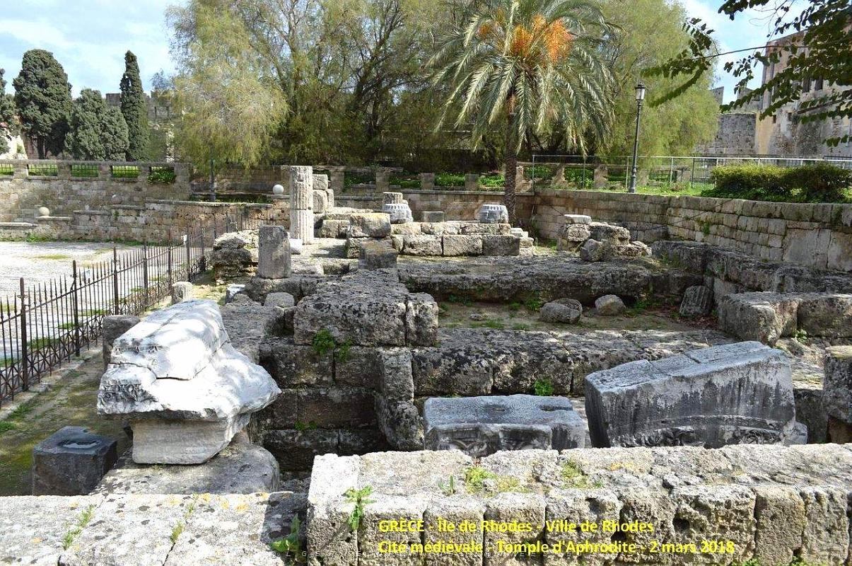 039- Rhodes-Cite medievale .JPG
